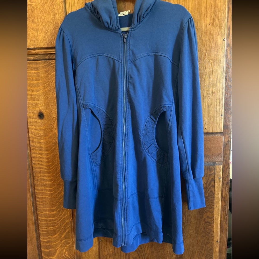 CMC Blue Zip-Up Hoodie Medium